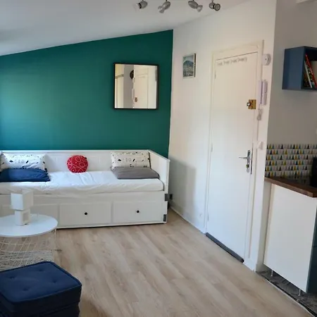 Studio Refait A Neuf En Plein Coeur De Apartamento